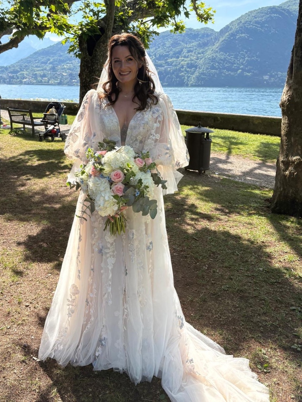 All who wander Saylor dress. Bridal 12 (US8)